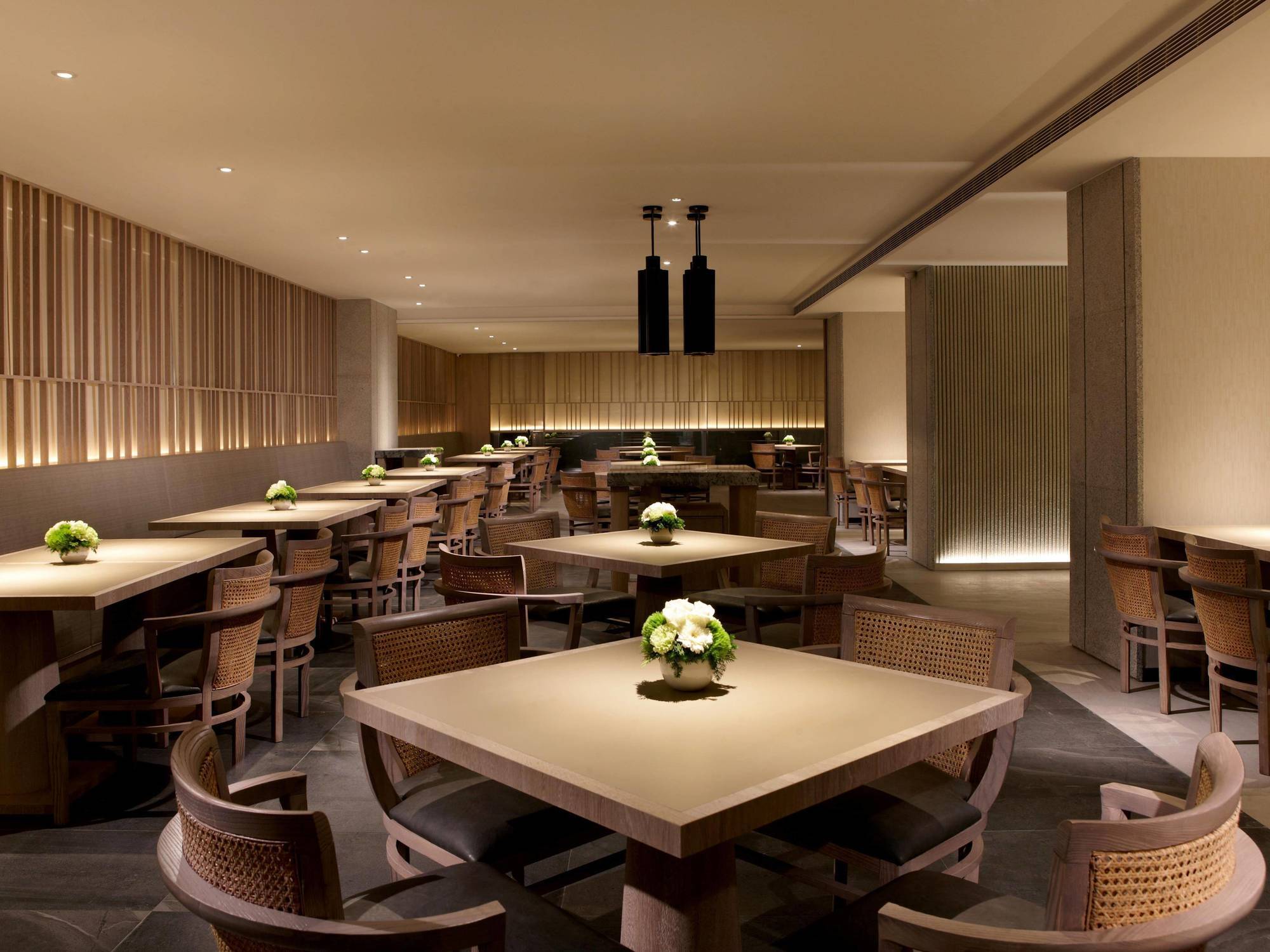 礁溪晶泉丰旅 Wellspring By Silks Jiaoxi Exterior foto Restaurant interior